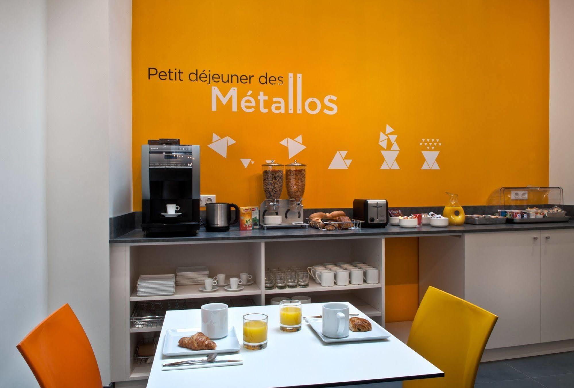 Hotel Des Metallos Париж Екстериор снимка